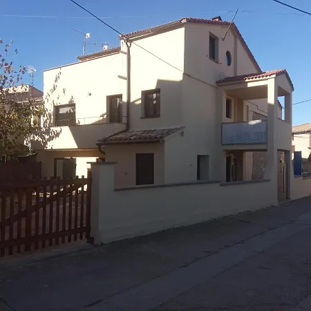 El Cerezo Torre del Compte